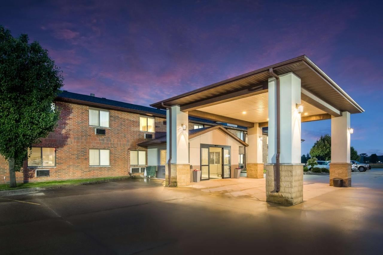 Best Western Mount Pleasant Inn Exterior photo